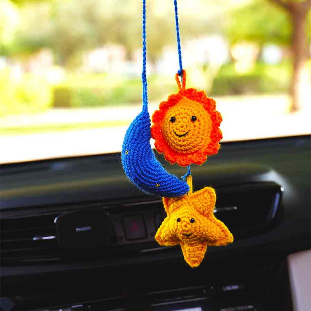 Adorable Crochet Handcrafted Star & Moon Car Interior Decoration Cute Car Mirror Hanger with Refreshing Scent