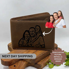 Personalized Photo Wallets: A Sentimental Gift